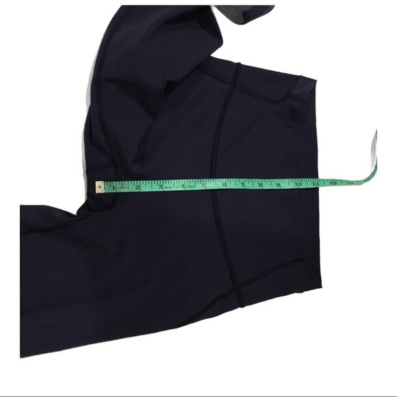 Lululemon Mix & Mesh Crop *21" - Midnight Navy - 4 - Picture 4 of 11